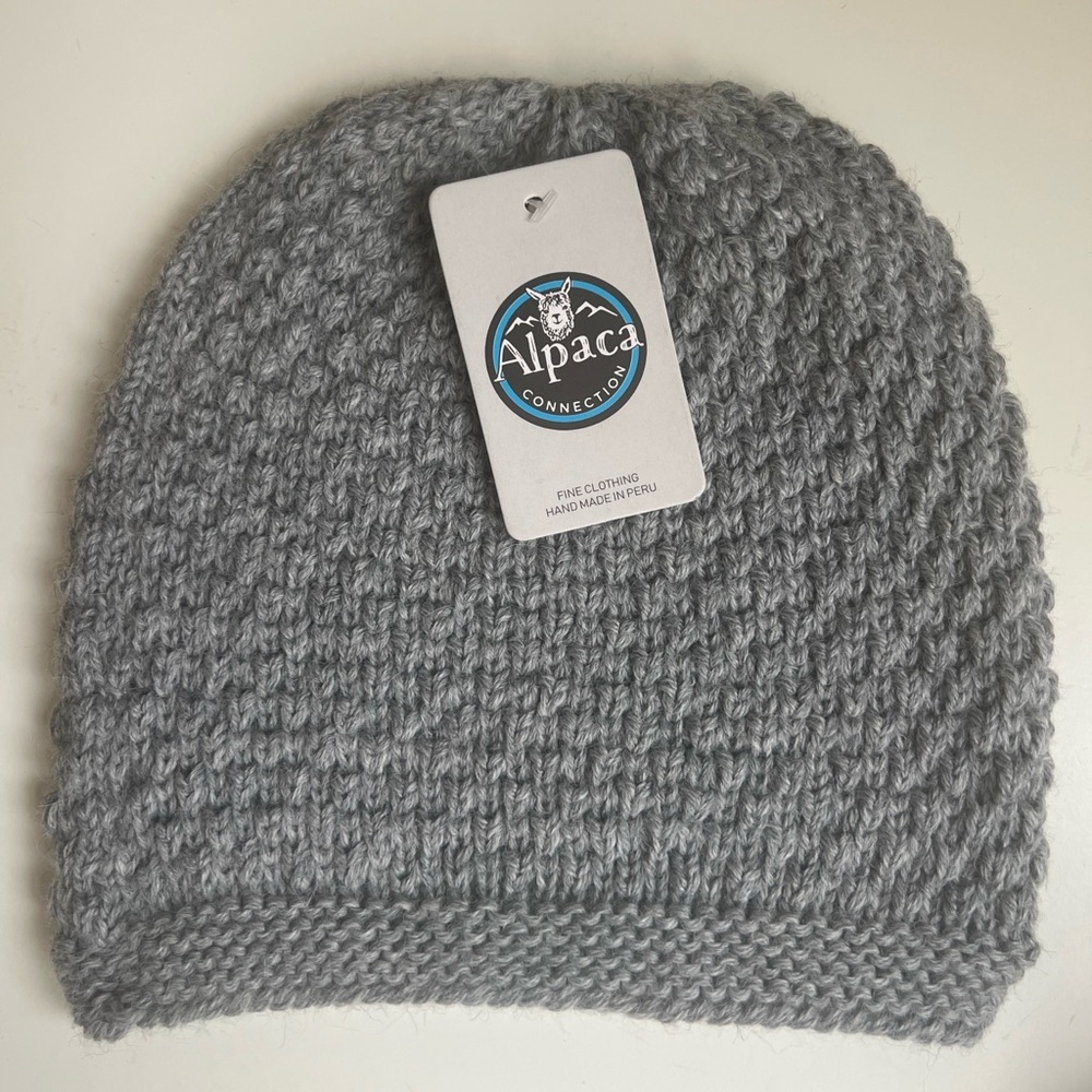 Alpaca Connection Gray Beanie-Made in Peru